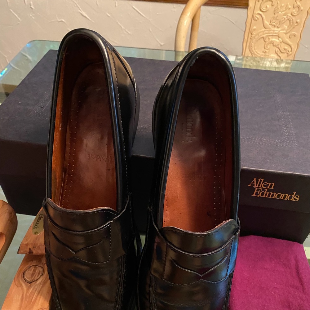 Allen Edmonds Walden Loafer - image 3